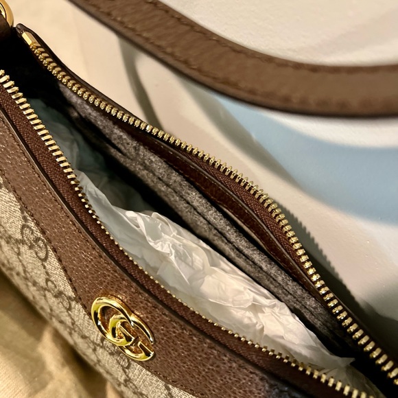 Gucci OPHIDIA GG SMALL HANDBAG - Picture 6 of 13